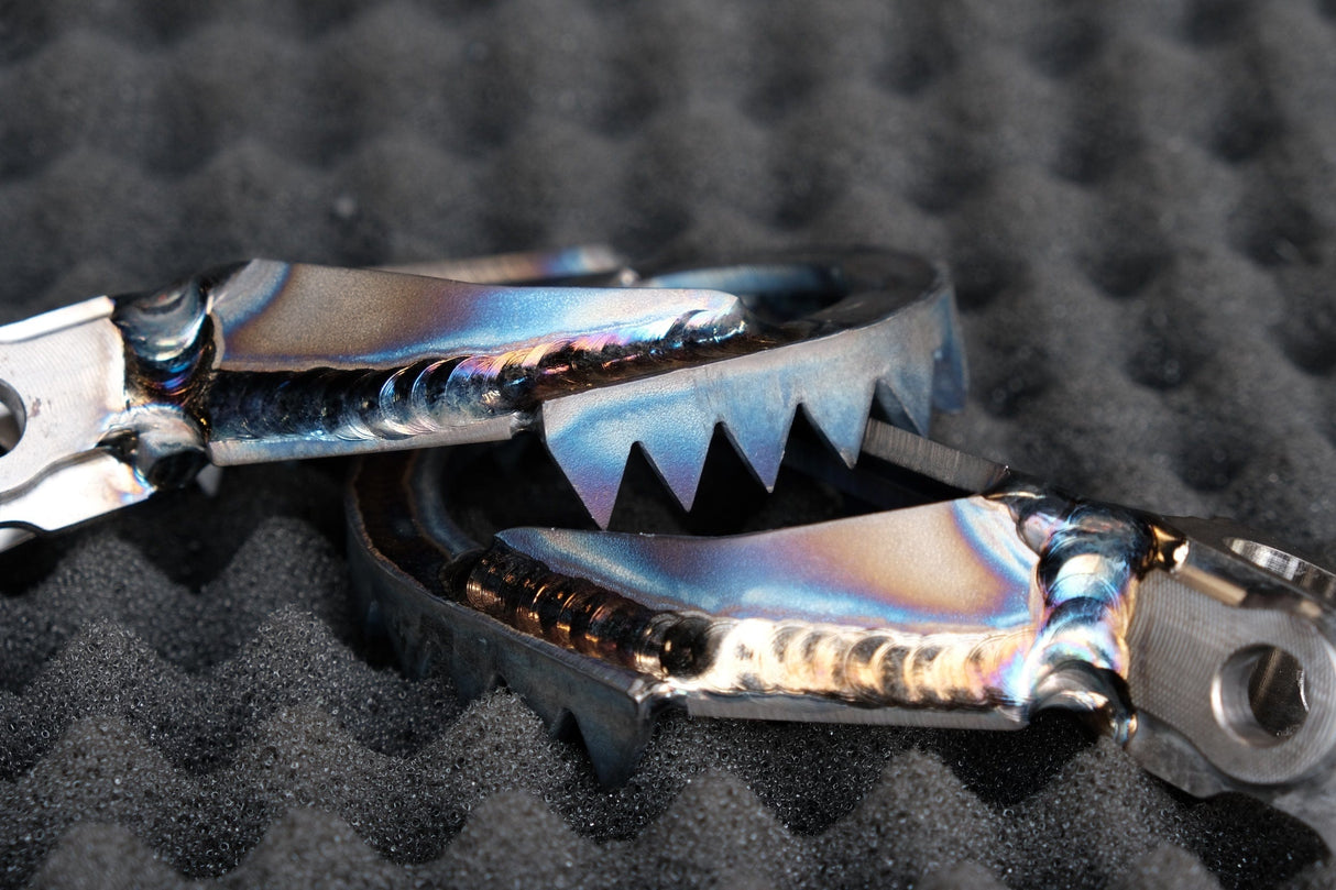 RamX Titanium Footpegs 2024/2025 KTM/HUSQVARNA/GASGAS (5mm down / 5mm back)